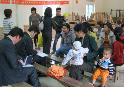 Trường thu chi không minh bạch